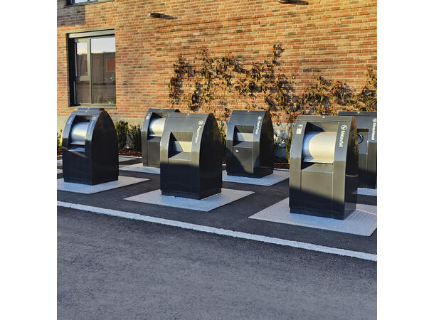 Fullt nedgravd avfallscontainer