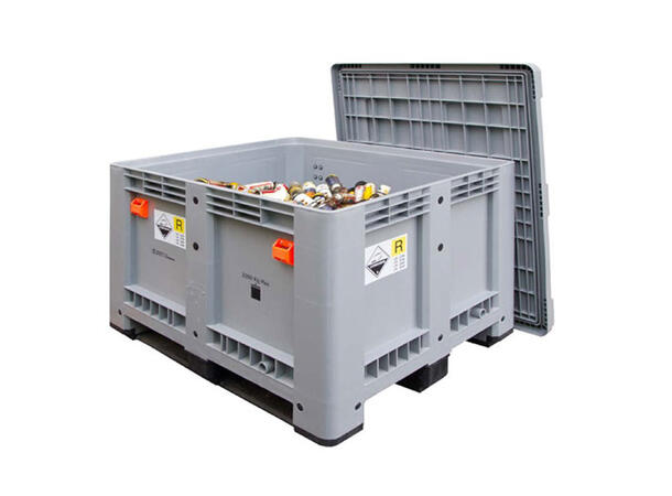Un-godkjent container for ikke flytende avfall. 610 liter