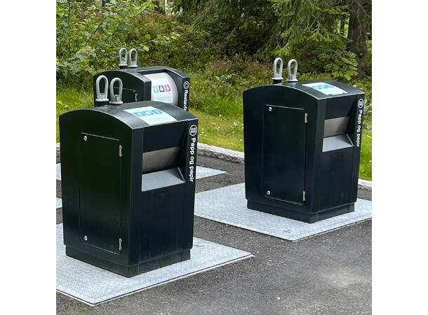 Nedgravd søppelcontainer under bakken